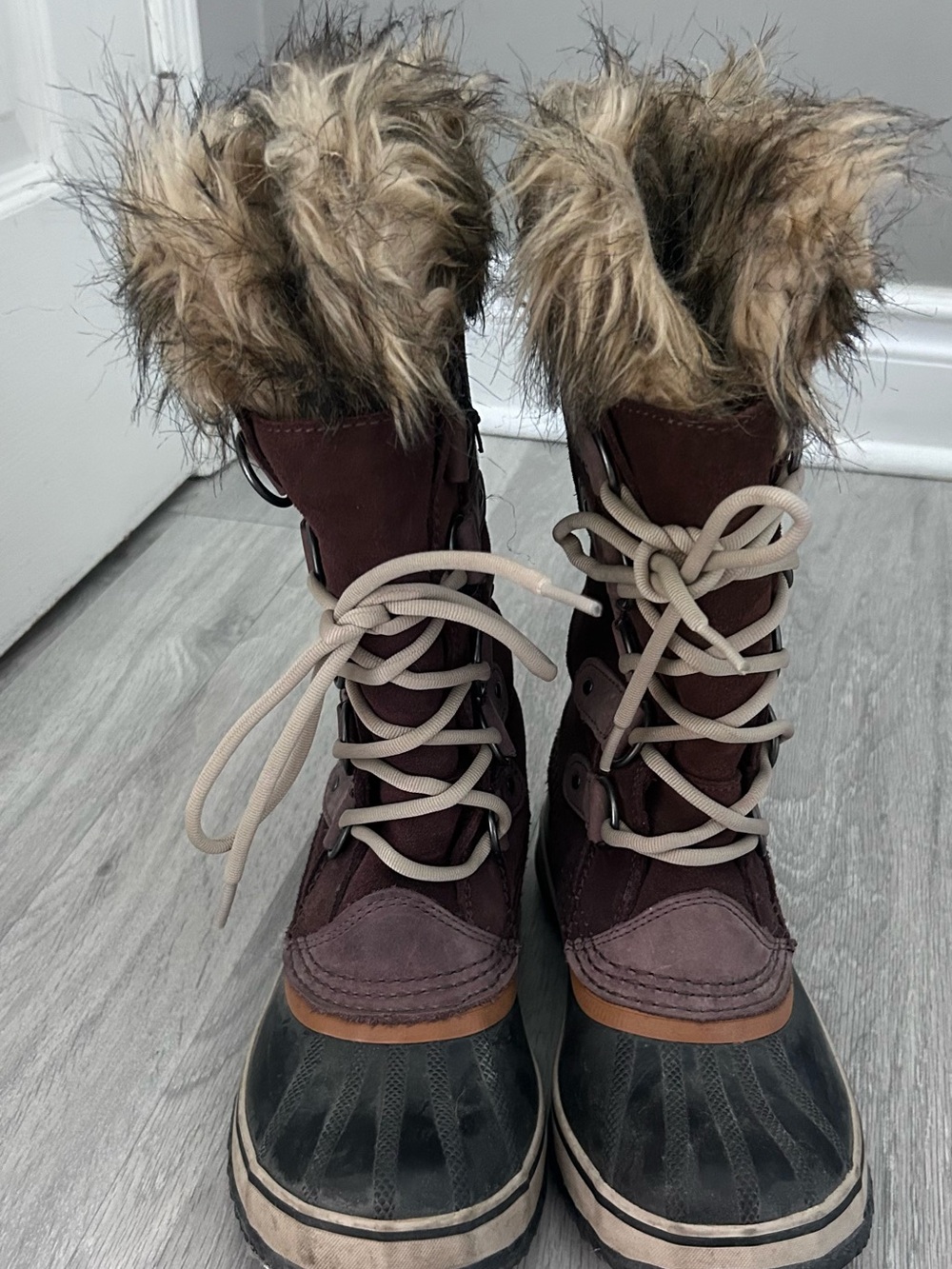 Sorel Joan of Arctic Winter Boots size 7